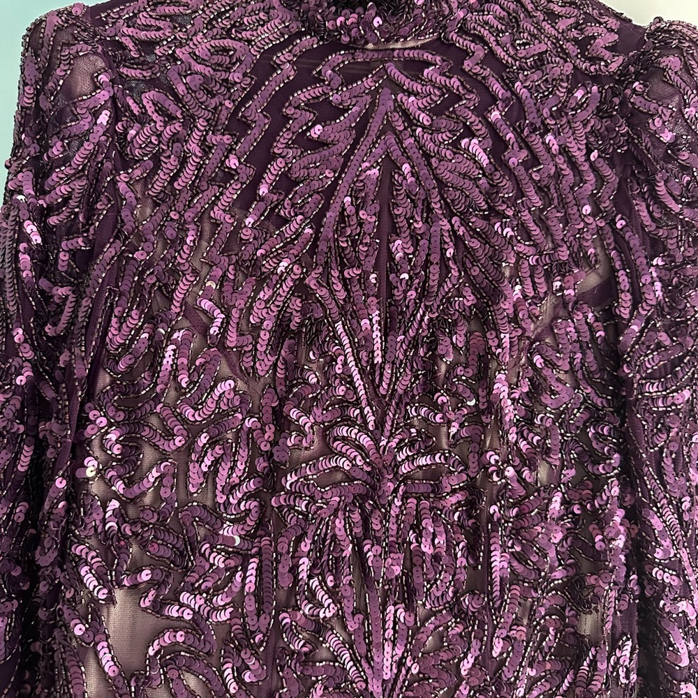 Mac Duggal - Sequin Long Sleeve Column Gown (4729) - Picture 3 of 4